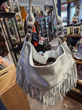 B. Makowsky White Leather Fringe Hobo Shoulder Bag Leopard Lining